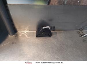 O142781 Gebruikte antenne versterker Volkswagen Golf