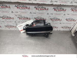O143011 Gebruikte portiergreep 4deurs rechts-voor Audi A6