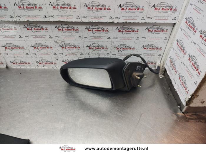 Gebruikte Spiegel Buiten links Mazda Demio O143017