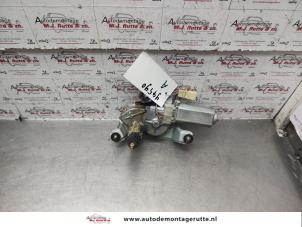 O143051 Gebruikte motor ruitenwisser achter Chrysler Pacifica