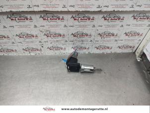 O143082 Gebruikte ruitmechaniek 4deurs rechts-achter Ford Focus