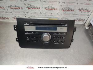O143153 Gebruikte radio Suzuki SX-4