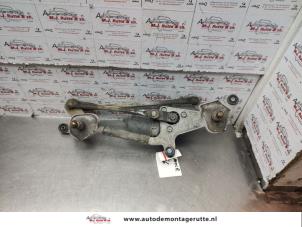O143157 Gebruikte ruitenwismotor+mechaniek Suzuki SX-4
