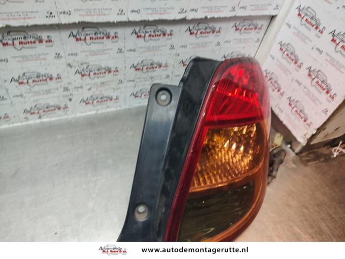 Achterlicht rechts van een Suzuki SX4 (EY/GY) 1.6 16V VVT Comfort,Exclusive Autom. 2006