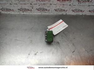 O143225 Gebruikte kachel weerstand Volkswagen Golf