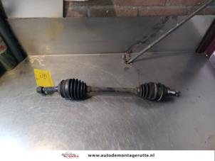 O143287 Gebruikte homokineetas links-voor Daihatsu Cuore