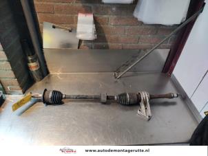 O143307 Gebruikte cardanas rechts-voor (vwa) Suzuki SX-4