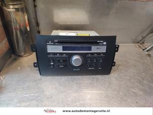 O143801 Gebruikte radio Suzuki SX-4