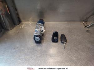 O143876 Gebruikte sleutel+contactslot Ford Mondeo