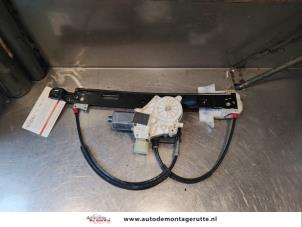 O143892 Gebruikte ruitmechaniek 4deurs links-achter Ford Mondeo