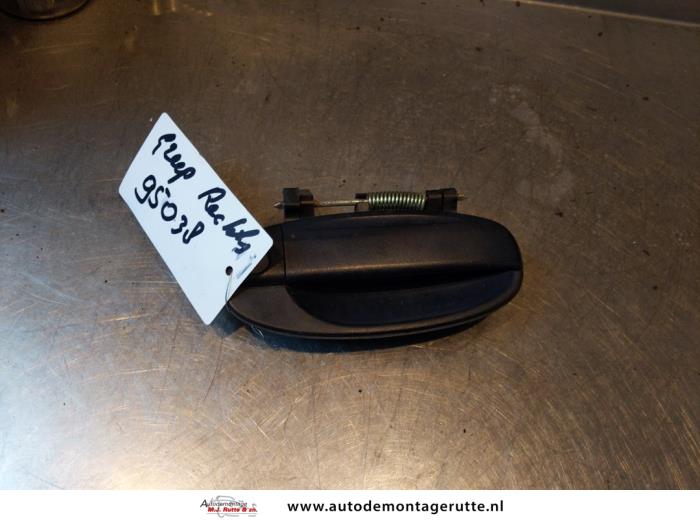 Gebruikte Portiergreep 2Deurs rechts Chevrolet Aveo O144025