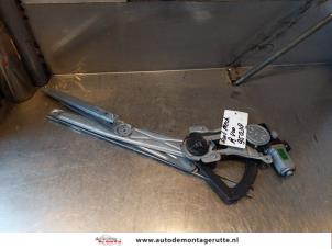 O144029 Gebruikte raammechaniek 2deurs rechts-voor Chevrolet Aveo