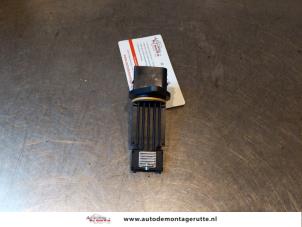 O144106 Gebruikte luchtmassameter Mercedes C-Klasse