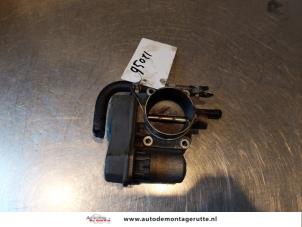 O144227 Gebruikte gasklephuis Opel Vectra