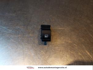 O144291 Gebruikte ruit schakelaar elektrisch Volkswagen Passat