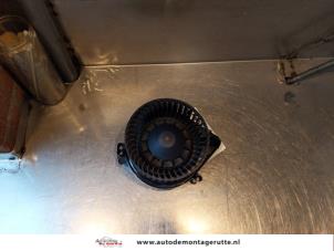 O144327 Gebruikte kachel ventilatiemotor Audi A4