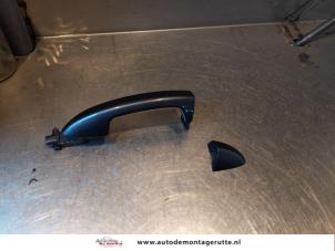 O144372 Gebruikte deurgreep 4deurs rechts-voor Volkswagen Passat