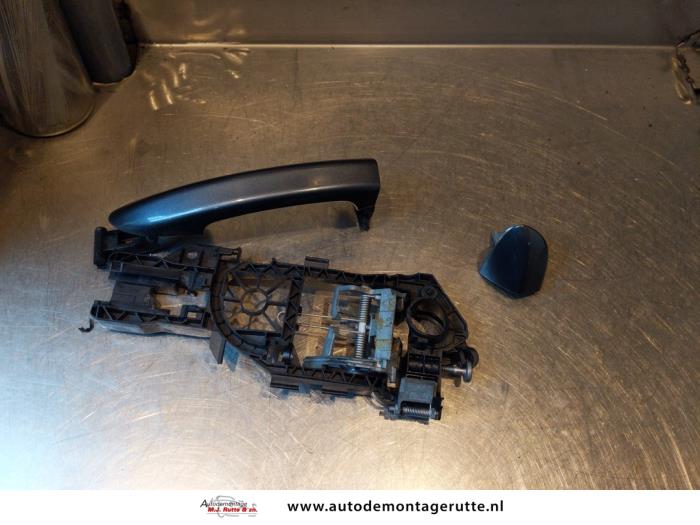 Gebruikte Portiergreep 4Deurs links-achter Volkswagen Passat O144376