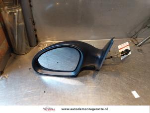 O144406 Gebruikte spiegel buiten links Seat Leon