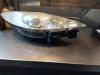 Gebruikte Koplamp rechts Peugeot 307 O144455