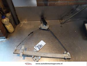 O144465 Gebruikte raammechaniek 2deurs rechts-voor Nissan Almera