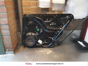 O144479 Gebruikte ruitmechaniek 4deurs rechts-achter Volkswagen Passat