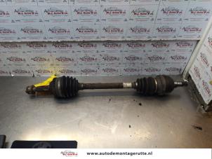O144524 Gebruikte homokineetas links-voor Chevrolet Aveo