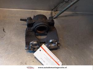 O144659 Gebruikte remklauw (tang) links-voor Ford Mondeo