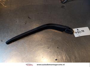 O144707 Gebruikte ruitenwisserarm achter Honda Jazz