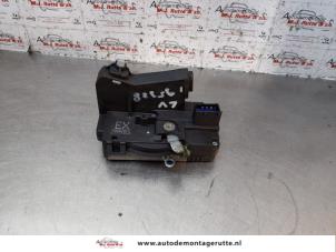 O144741 Gebruikte slotmechaniek portier 2deurs links Opel Astra