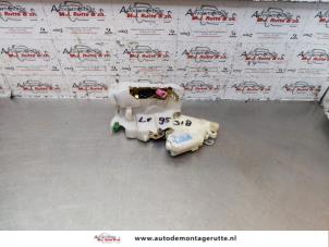 O144779 Gebruikte deurslot mechaniek 4deurs links-voor Subaru Impreza