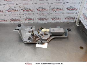 O144821 Gebruikte ruitenwissermotor achter Subaru Impreza