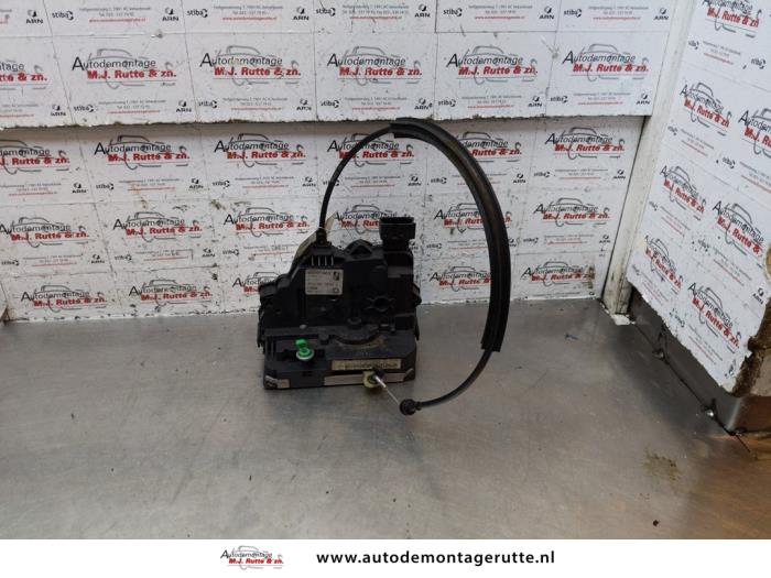Gebruikte Deurslot Mechaniek 4Deurs links-voor Fiat Punto Grande O144845