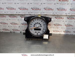 O144886 Gebruikte tellerklok BMW Mini One