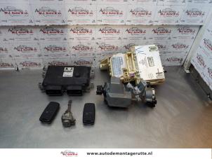 O145044 Gebruikte kontaktslot + computer Suzuki Swift