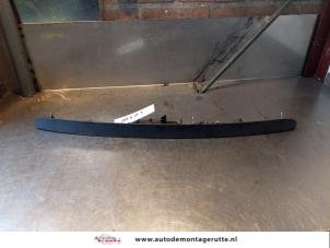 O145465 Gebruikte achterklep handgreep Renault Clio