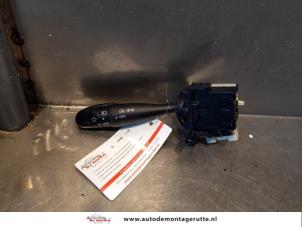O145544 Gebruikte pinker schakelaar Daihatsu Sirion