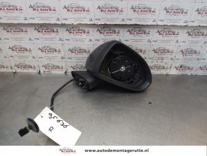 O145938 Gebruikte spiegel buiten rechts Opel Corsa