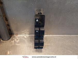 O145987 Gebruikte raam schakelaar elektrisch Mitsubishi Colt