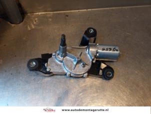 O146003 Gebruikte motor ruitenwisser achter Mitsubishi Colt