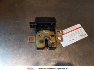 O146347 Gebruikte slotmechaniek achterklep Mini Cooper S