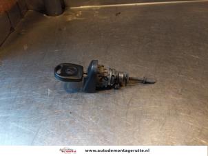 O146384 Gebruikte portierslot cilinder rechts Volkswagen Caddy