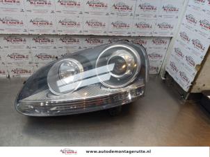 O146400 Gebruikte koplamp links Volkswagen Golf