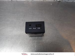 O146536 Gebruikte aux/usb aansluiting Hyundai I30