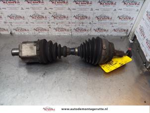 O146776 Gebruikte homokineetas links-voor Volvo S80