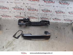 O146798 Gebruikte deurgreep 4deurs rechts-voor Toyota Yaris