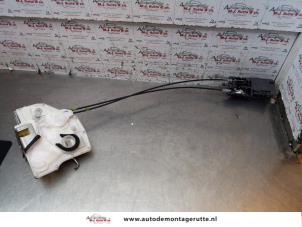 O146936 Gebruikte slotmechaniek portier 4deurs rechts-voor Opel Agila