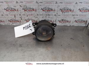 O146957 Gebruikte mistlamp links-voor Peugeot 207