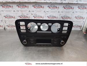 Gebruikte Radio Seat Mii 1.0 12V Prijs op aanvraag aangeboden door Autodemontage M.J. Rutte B.V.
