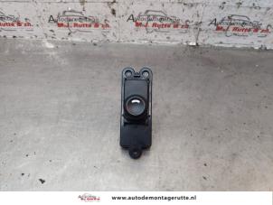 O147030 Gebruikte raam schakelaar elektrisch Hyundai I30